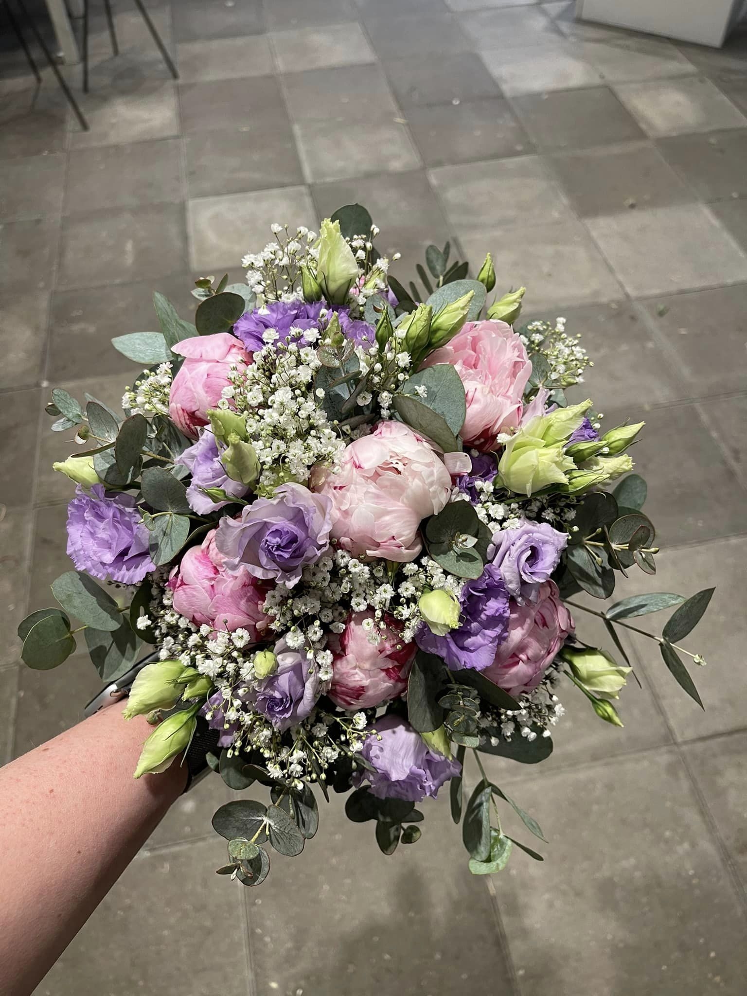 Flot blomsterbuket hos Bytorvets Blomster